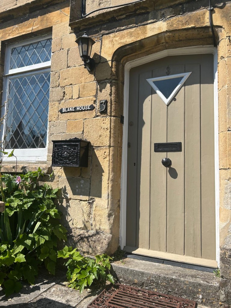 Images for Bove Town, Glastonbury, Somerset