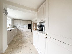 Images for Starrs Mead, Battle, East Sussex