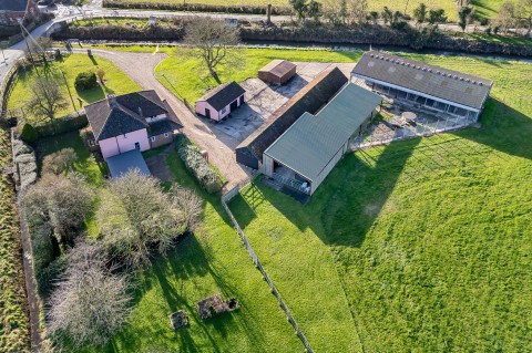 Click the photo for more details of Cocklake, Wedmore, Somerset