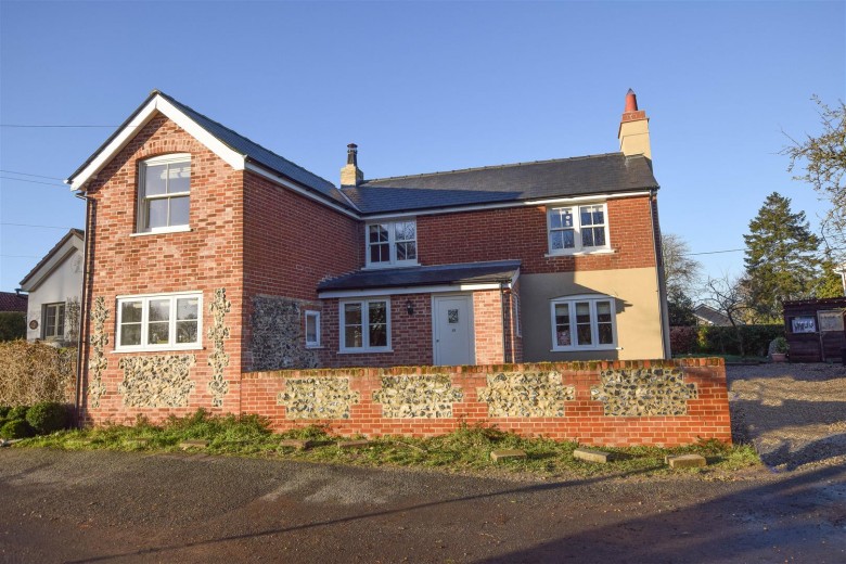 Click the photo for more details of Bridge Street, Moulton, Newmarket