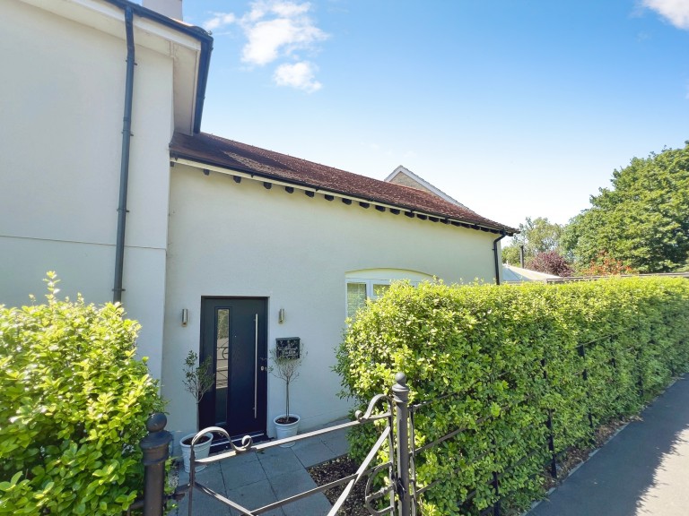 Images for Somerton Road, Street, Somerset
