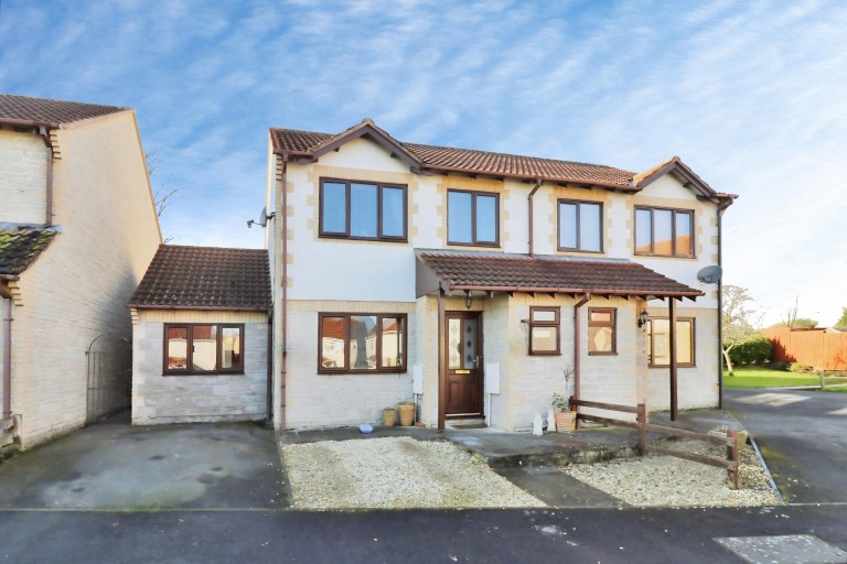 Images for Aquara Close, Street, Somerset