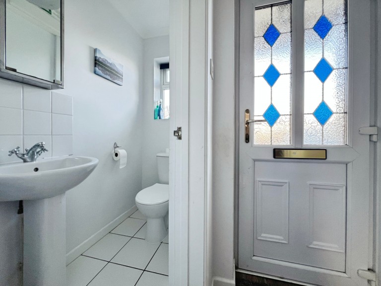 Images for Aquara Close, Street, Somerset