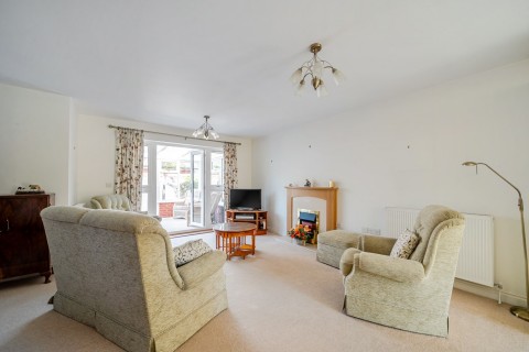 Click the photo for more details of North Greenlands, Pennington, Lymington, SO41