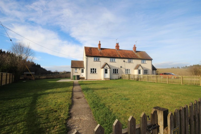 Click the photo for more details of Lilley, Catmore, Newbury