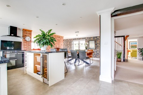 Click the photo for more details of Vaggs Lane, Hordle, Lymington, SO41