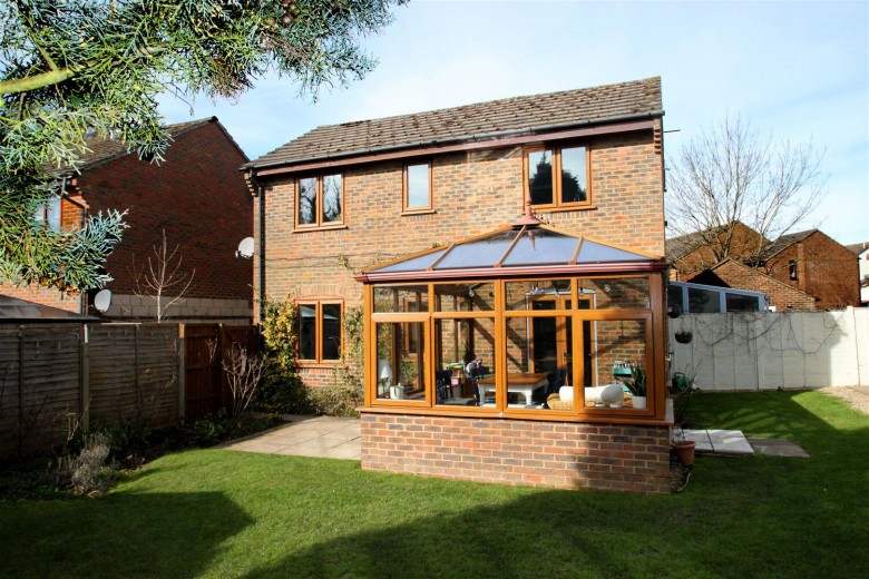 Click the photo for more details of Beech Close, Watlington
