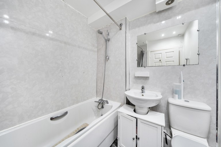 Images for Nalder Close, Shepton Mallet, Somerset