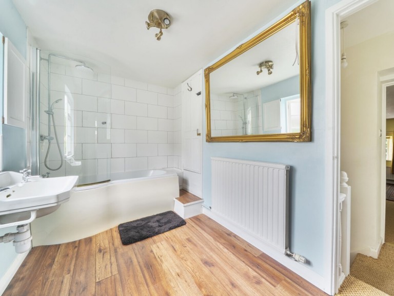 Images for Bove Town, Glastonbury, Somerset