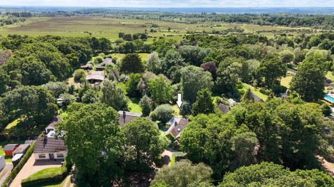 Click the photo for more details of Forest Road, Hale, Fordingbridge, SP6