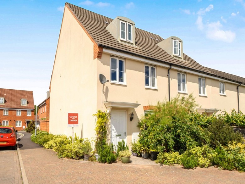 Click the photo for more details of Sharpham Road, Glastonbury, Somerset