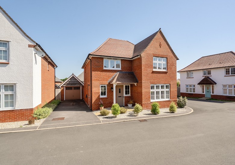 Click the photo for more details of Kyte Close, Warminster, Wiltshire