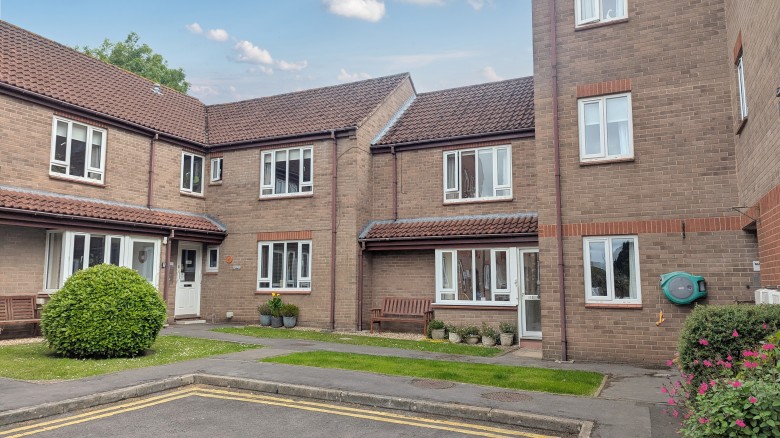 Click the photo for more details of Silver Street, Wells, Somerset