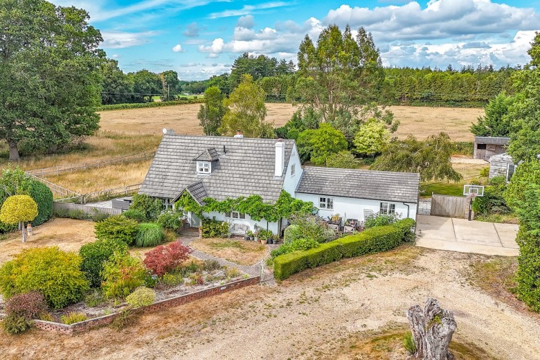 Click the photo for more details of North Ripley, Christchurch, BH23