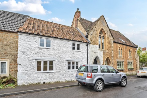 Click the photo for more details of Beckington, Between Frome & Bath, Somerset