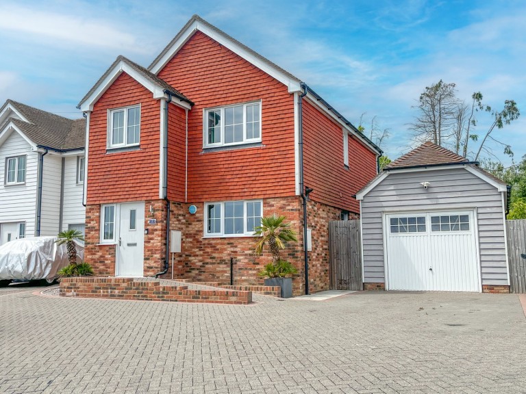 Images for Lea Close, Brede, East Sussex