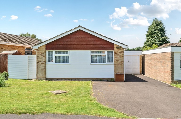 Images for Pine View Road, Verwood, BH31