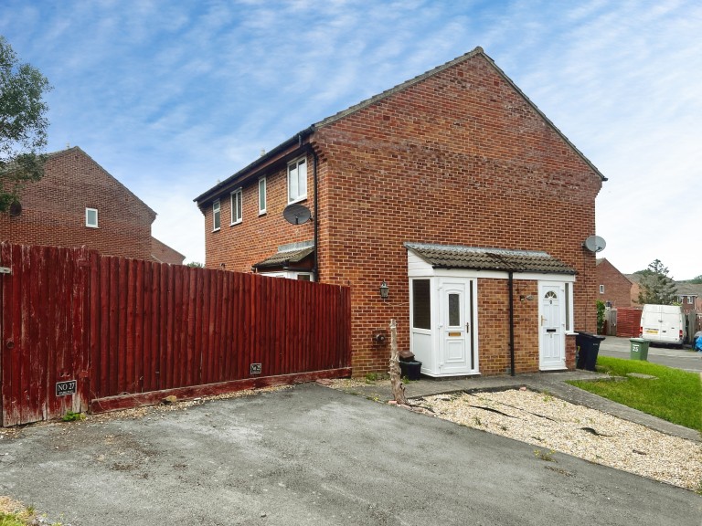 Images for Blagrove Close, Street, Somerset