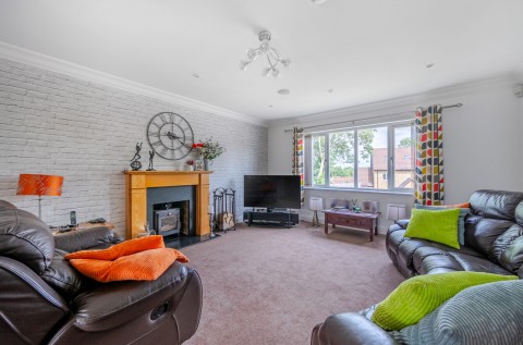 Click the photo for more details of Hallatrow, Hallatrow, Bristol, Somerset