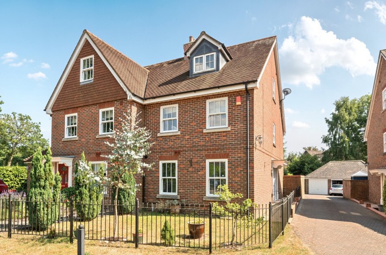 Images for Moorlands Road, Verwood, BH31