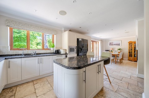 Click the photo for more details of Ringwood Road, Alderholt, Fordingbridge, SP6