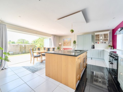 Click the photo for more details of Baltonsborough, Glastonbury, Somerset