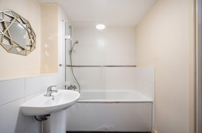 Images for Lime Tree Square, Street, Somerset