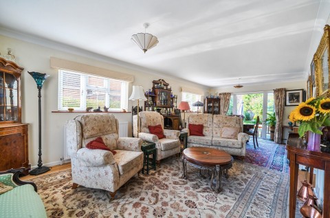 Click the photo for more details of Lisle Close, Lymington, SO41