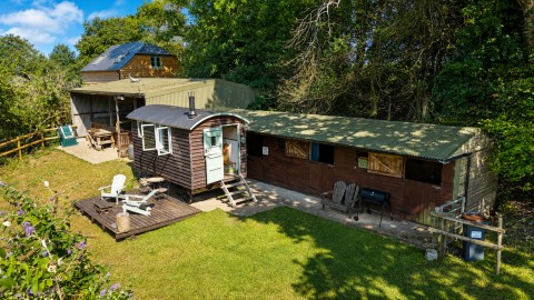 Click the photo for more details of Godshill, Fordingbridge, SP6