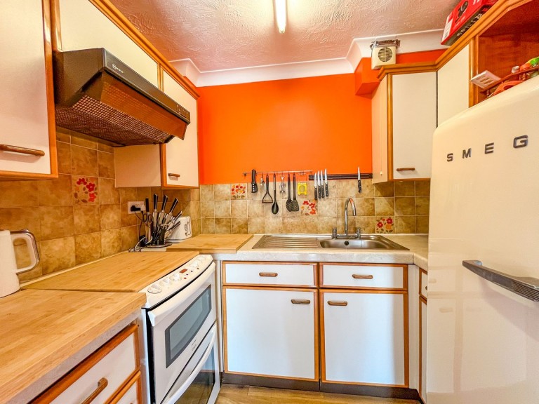 Images for St Martins Way, Battle, East Sussex