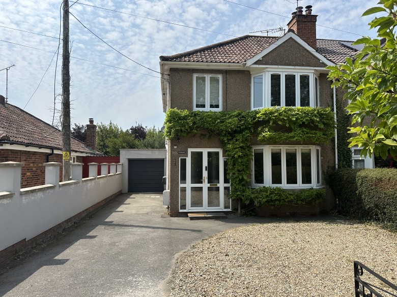 Click the photo for more details of Lower New Road, Cheddar, Somerset