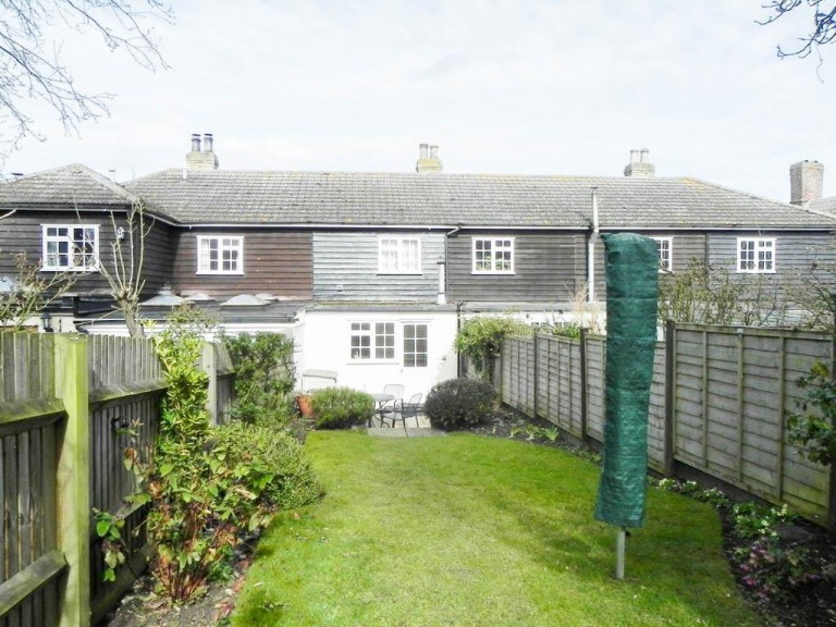 Images for Warren Cottages, Church End, Barley