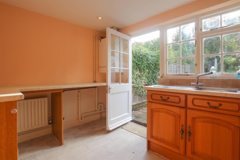 Images for Warren Cottages, Church End, Barley