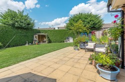 Images for Saunders Close, WATLINGTON