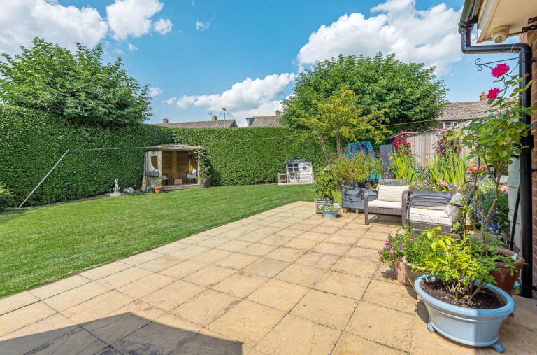 Images for Saunders Close, WATLINGTON