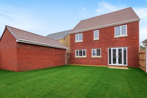 Click the photo for more details of Fuller Close, Shrivenham