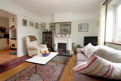 Click the photo for more details of Turners Green, Britwell Salome, WATLINGTON