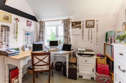 Images for 40b High Street, Watlington