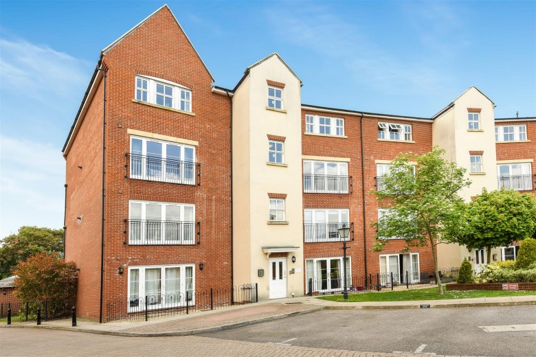 Click the photo for more details of Kings Wharf, Wantage