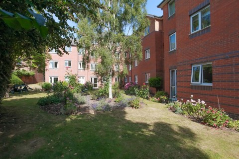 Click the photo for more details of Spencer Court, Banbury