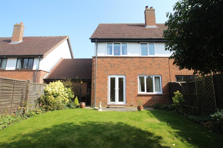 Click the photo for more details of Station Street, Saffron Walden