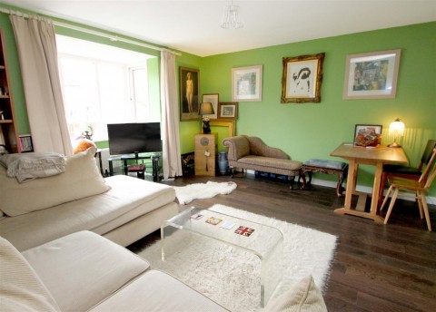 Click the photo for more details of Brook Street, WATLINGTON