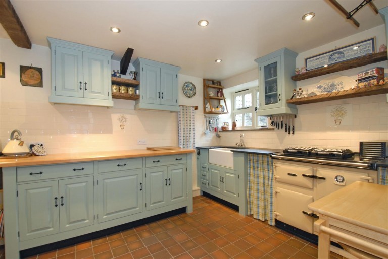 Images for Staple Cross, Wellington