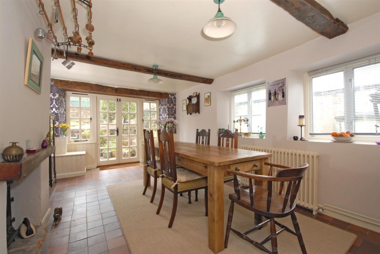 Images for Staple Cross, Wellington