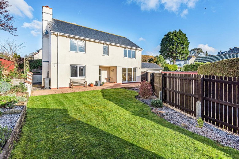 Click the photo for more details of New Road, Stoke Gabriel, Totnes