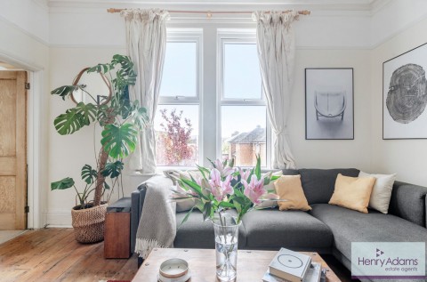 Click the photo for more details of Station Road, Petersfield, GU32