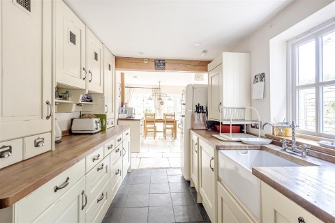 Click the photo for more details of Main Street Grove, Wantage