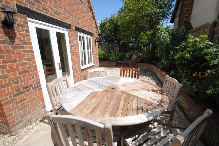 Images for Main Street Grove, Wantage