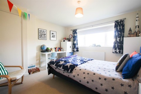Click the photo for more details of Saxon Way, Saffron Walden