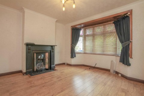 Click the photo for more details of Farmfield Road, Banbury